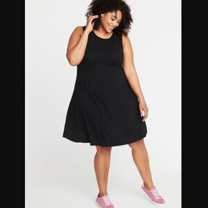 Old Navy Sleeveless Swing Dress in Black 2X